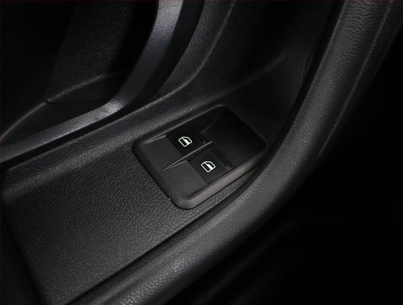 Škoda Fabia (2013) Ambition 1.2 TSI - fotka 14 z 15