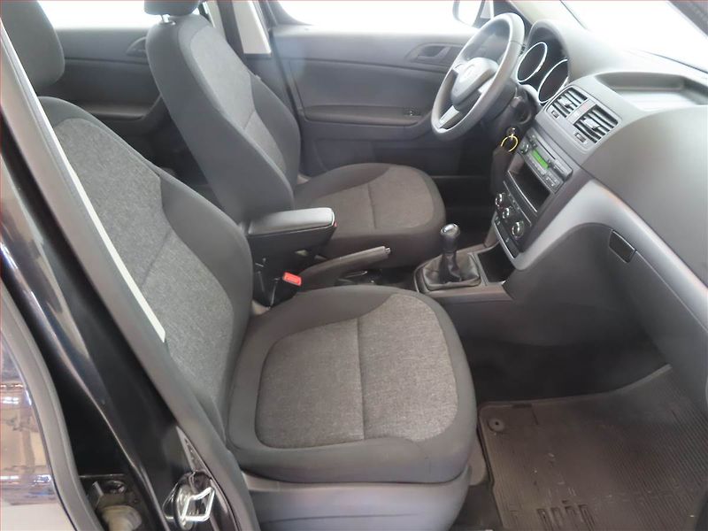 Škoda Yeti (2015) 1.2 TSI - fotka 9 z 15