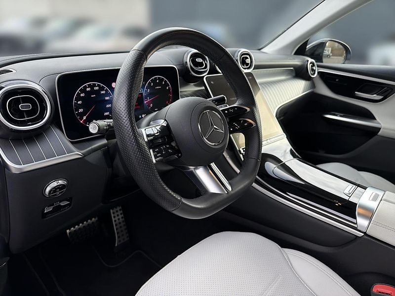 Mercedes-Benz GLC 200 4M, 1.majitel - fotka 9 z 17