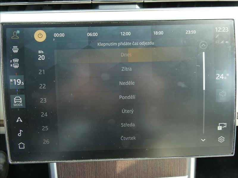 Land Rover Range Rover 3,0 D350 HSE,1.maj,ČR,DPH - fotka 41 z 57