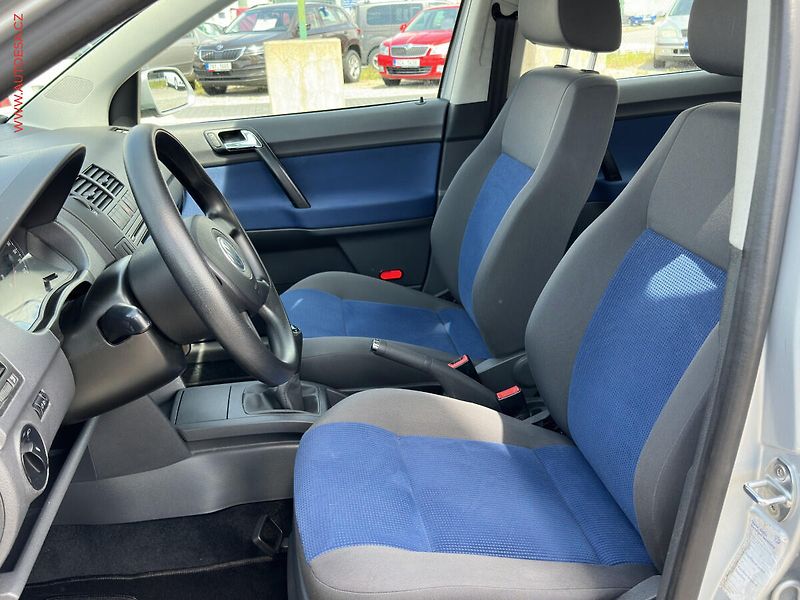 Volkswagen Polo (2006) 1.4TDi, ČR, AC, TZ - fotka 9 z 18