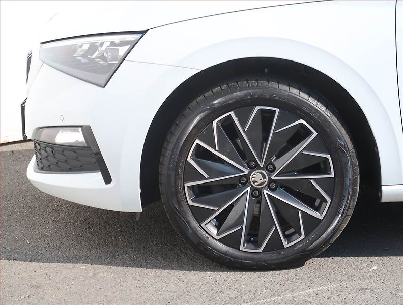 Škoda Scala (2022) Style Plus 1.0 TSI, Automat - fotka 15 z 22