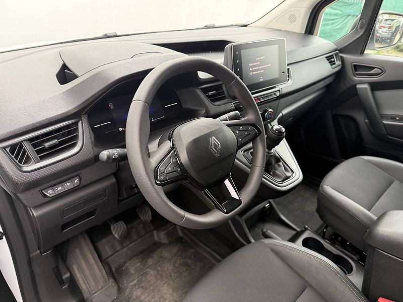 Renault Kangoo (2024) 1.3 TCe 75 kW - fotka 8 z 23