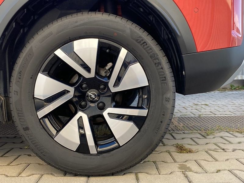 Opel Frontera (2025) GS Hybrid 1.2T (107kW/145k) - fotka 13 z 29