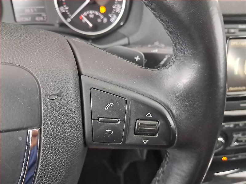 Škoda Octavia (2012) Laurin&Klement 2.0 TDI - fotka 19 z 23