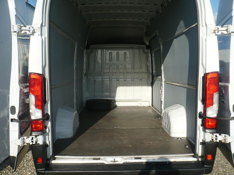 Fiat Ducato 2.3JTD 130Kw L4H3 DPH  - fotka 19 z 23