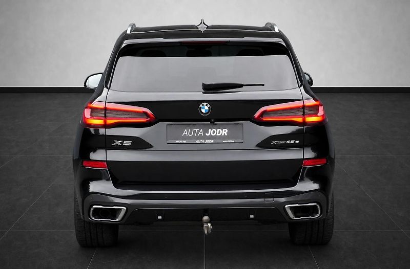 BMW X5 45e, ČR, H/K, Ventilace, Tažné - fotka 4 z 37