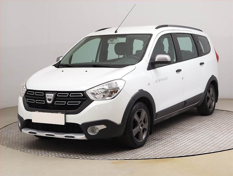 Dacia Lodgy (2017) Stepway 1.6 SCe, 7 míst, ČR - fotka 2 z 23