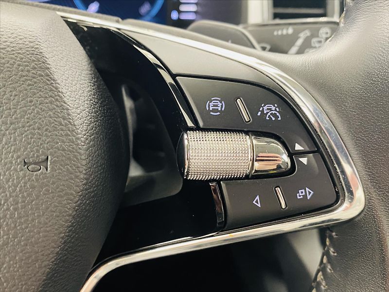 Škoda Kodiaq 2,0 TDI DSG 110kW Virtual - fotka 14 z 27