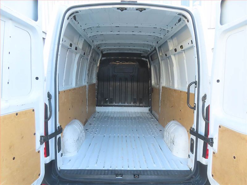 Renault Master (2021) 2.3 dCi 135, L3H2, 12m3, 1.0t - fotka 13 z 16