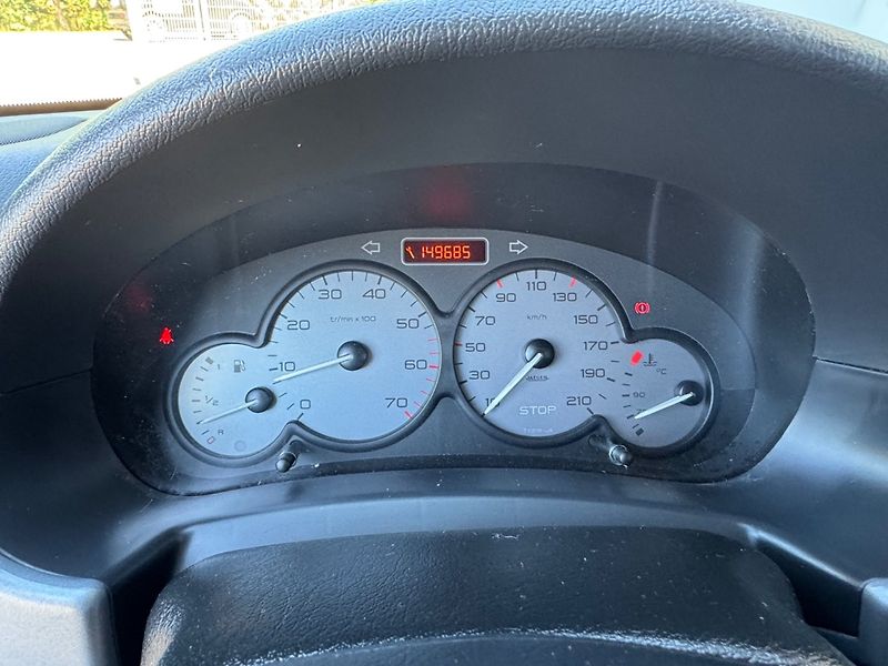 Peugeot Partner (2005) 1.6 16V - fotka 16 z 24