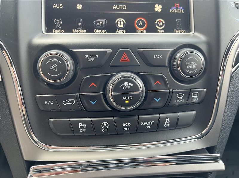 Jeep Grand Cherokee 3,0 CRD  TRAILHAWK AWD nové ČR - fotka 34 z 42
