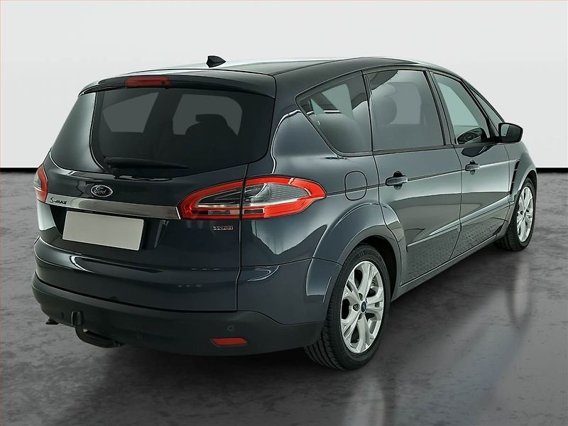 Ford S-MAX (2014) 2.0 TDCi, 7 míst, Navi - fotka 5 z 23