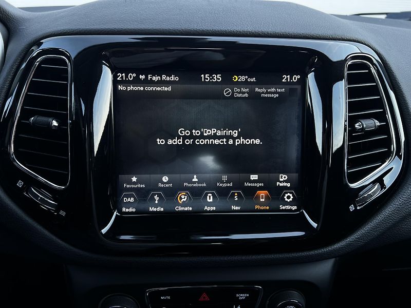 Jeep Compass 1.4 MultiAir Night Eagle TZ - fotka 15 z 18