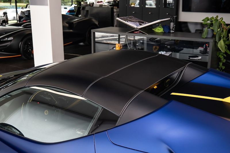 Ferrari SF90 Spider Tailor Made - fotka 27 z 27