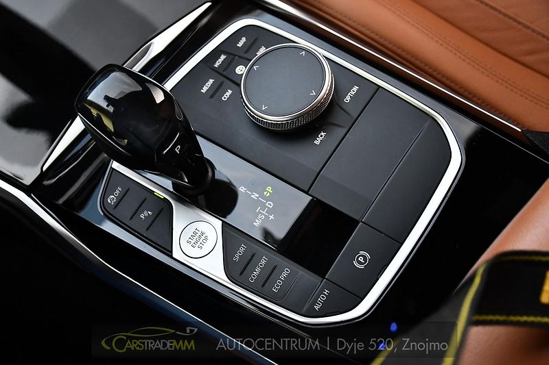 BMW Řada 3 320d LED AT KESSY ACC - fotka 33 z 54