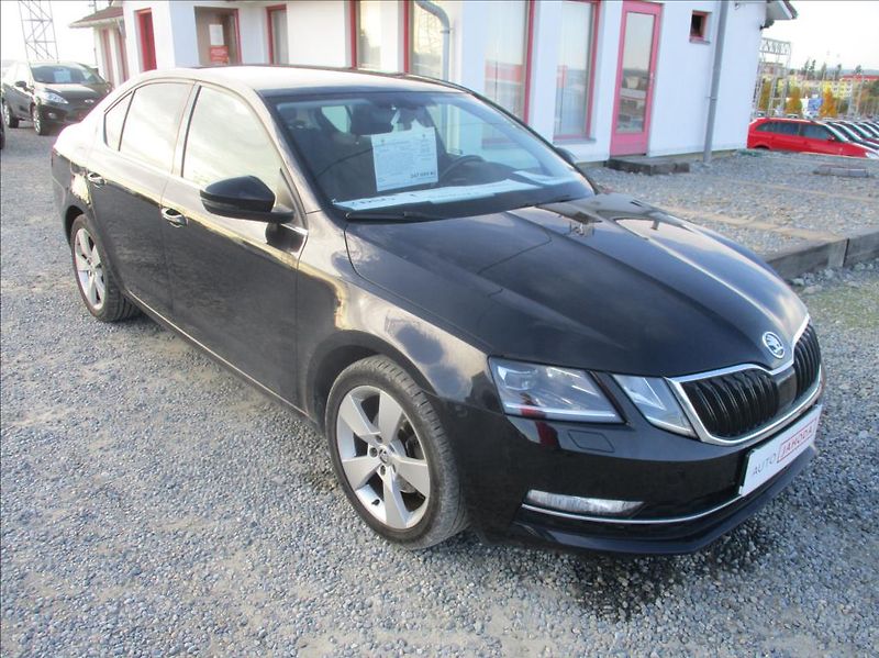 Škoda Octavia 2,0 TDI, Style,DSG,navi,DPH,CZ - fotografie inzerátu