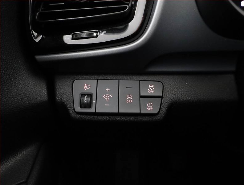 Kia Stonic (2022) 1.2 DPI, ČR,1.maj, Serv.kniha - fotka 16 z 18