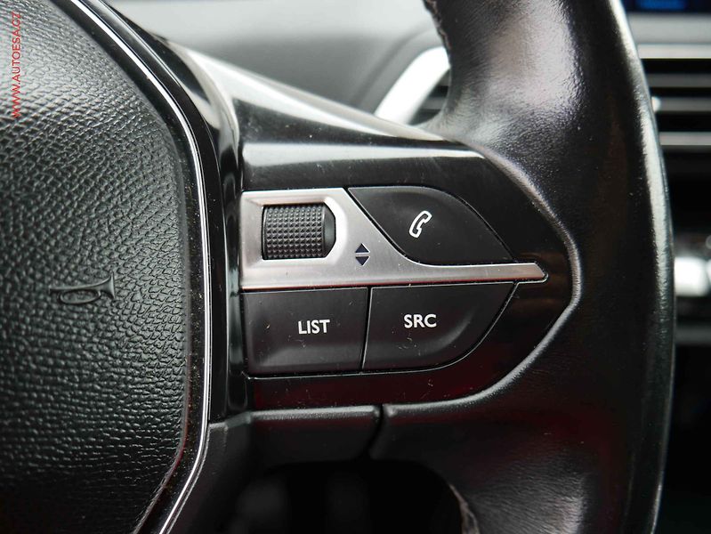 Peugeot 3008 (2017) 1.6HDi, servis.kniha - fotka 15 z 20