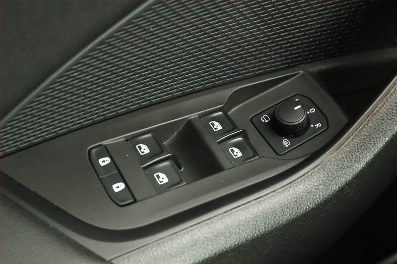 Škoda Octavia (2022) Style 2.0 TDI, Automat, ČR - fotka 10 z 17