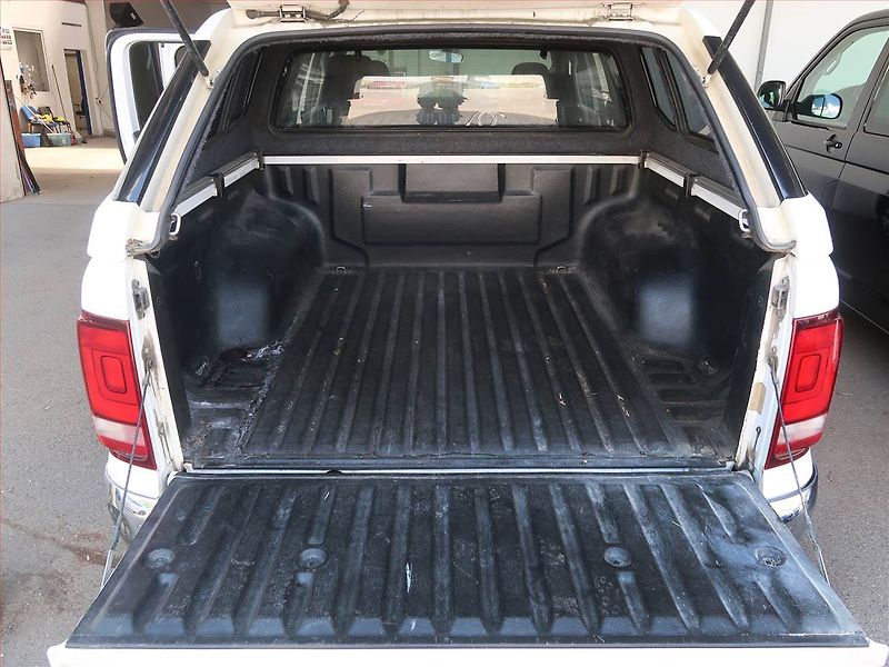 Volkswagen Amarok (2017) V6 3.0 TDI - fotka 14 z 17
