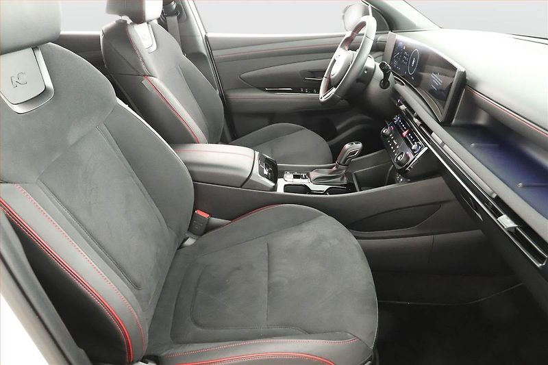 Hyundai Tucson (2025) 1.6 T-GDI, N- Line, Navigace - fotka 7 z 20