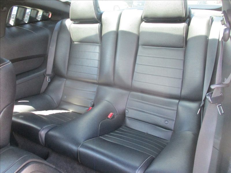 Ford Mustang 3,7 L V6, 224kW, klima, kůže, - fotka 10 z 24