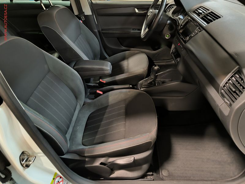 Škoda Fabia (2019) 1.0 TSI, ČR, Style, DSG, LED - fotka 11 z 17