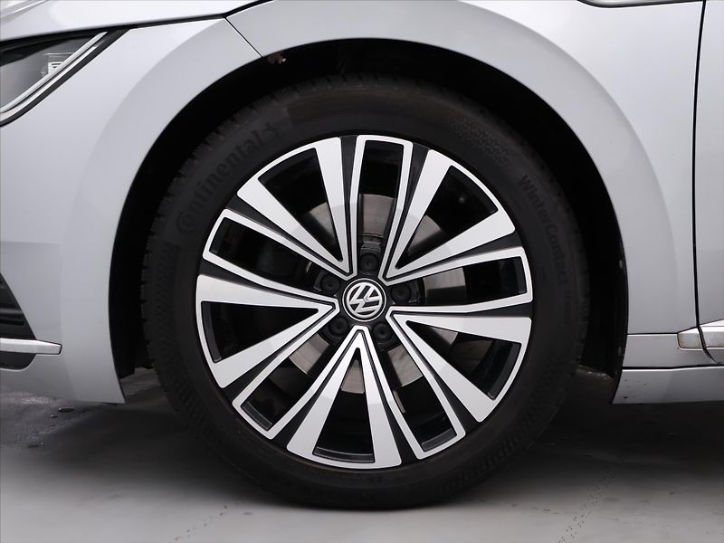 Volkswagen Arteon 2,0 TDI 140kW DSG Elegance CZ - fotka 20 z 27