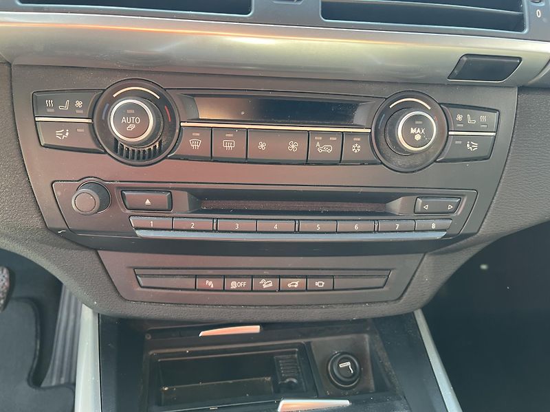 BMW X5 40D XDRIVE M-Packet - fotka 23 z 34