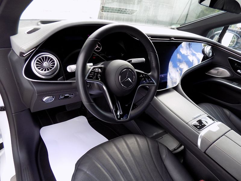 Mercedes-Benz EQS (2022) 580/AMG-Line/4-Matic/Full-LED/ - fotka 14 z 47