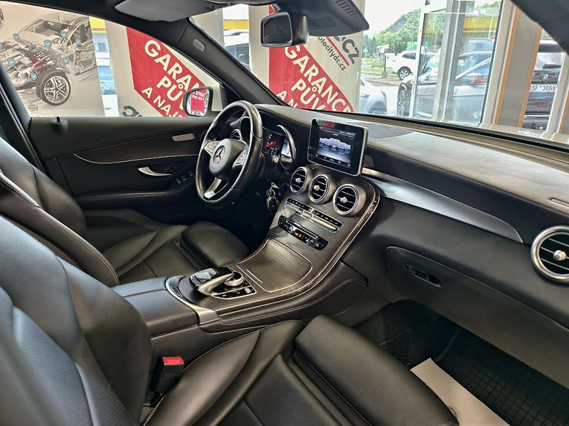 Mercedes-Benz GLC 350 e 4MATIC 235kW Plug-In DPH - fotka 8 z 26