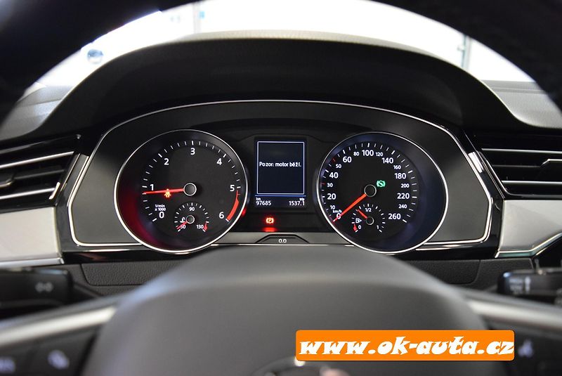 Volkswagen Passat 2.0 TDI BUSINESS DSG 97 000 KM - fotka 43 z 51