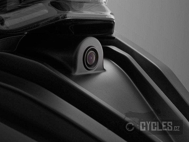 QJ Motor (2026) SRT 900 SX 70/35 kW - fotka 6 z 11