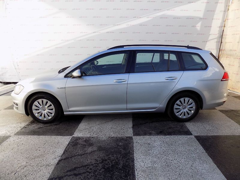 Volkswagen Golf (2016) 1.6TDI/1.Majitel/Klimatizace/ - fotka 2 z 44