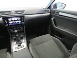 Škoda Superb - náhled 15