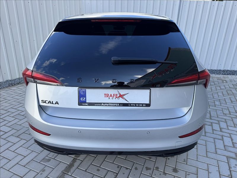 Škoda Scala 1,5 TSI DSG Monte Carlo DPH ČR - fotka 12 z 50