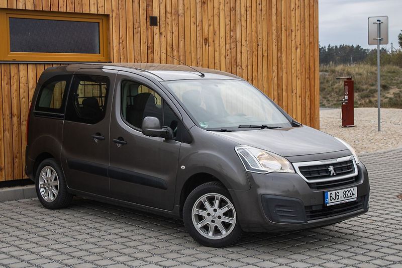 Peugeot Partner Tepee - fotka 3 z 28