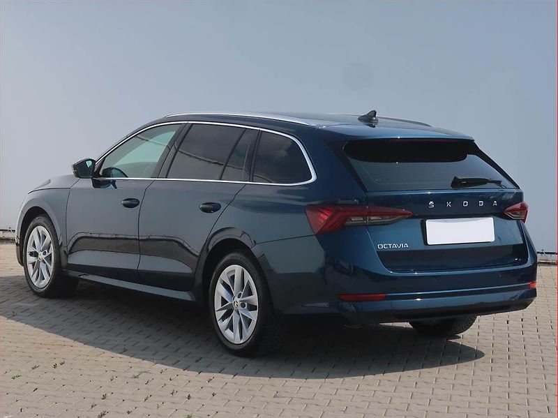 Škoda Octavia (2022) Style 2.0 TDI, Navi, Tempomat - fotka 4 z 18