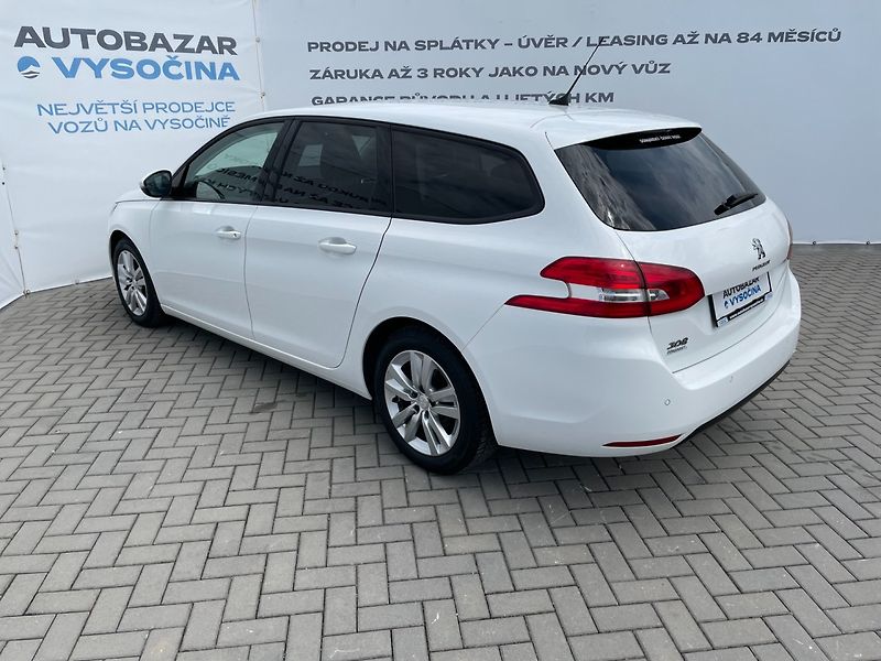 Peugeot 308 (2020) Com. 1.5HDi ČR! 1.maj.! - fotka 6 z 31