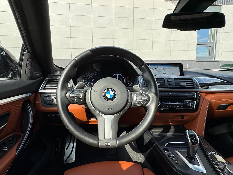 BMW Řada 4 440i xDrive Gran Coupé M 240kW - fotka 64 z 75