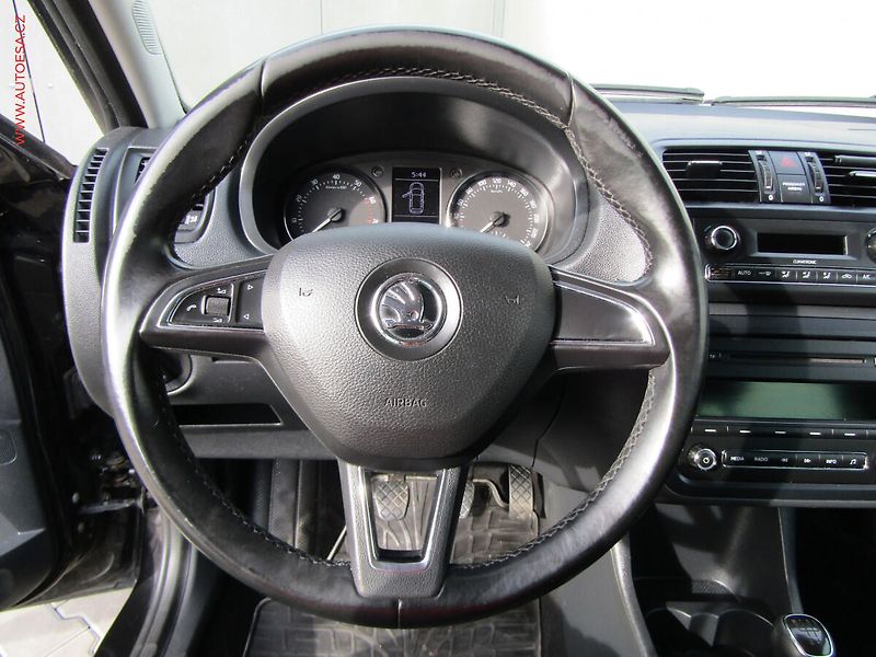 Škoda Fabia (2014) 1.2 TSi, Ambiente - fotka 16 z 18