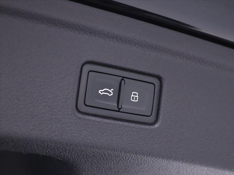 Audi A5 3,0 TDI Quattro CZ S-Tronic - fotka 10 z 36