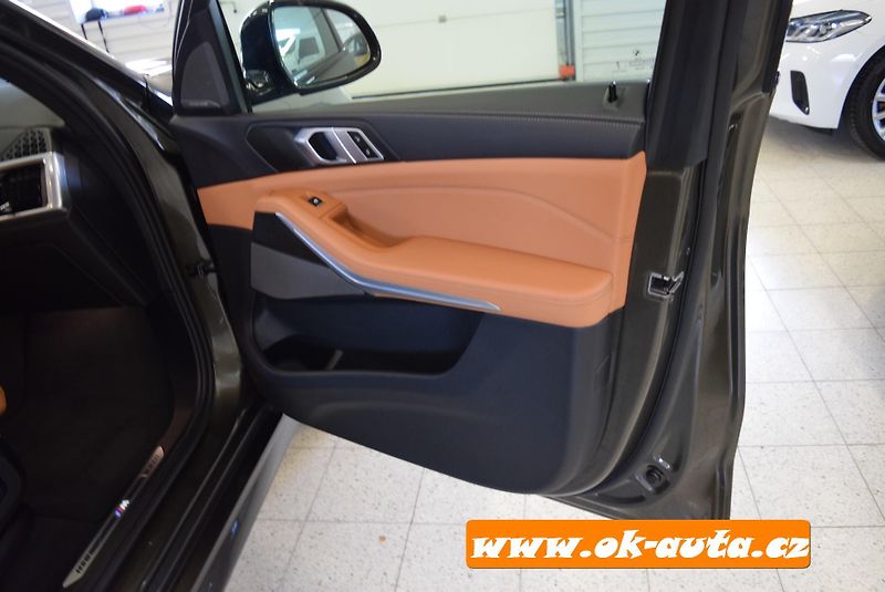 BMW X5 xDRIVE M SPORTOVNÍ PAKET TZ CZ - fotka 33 z 96