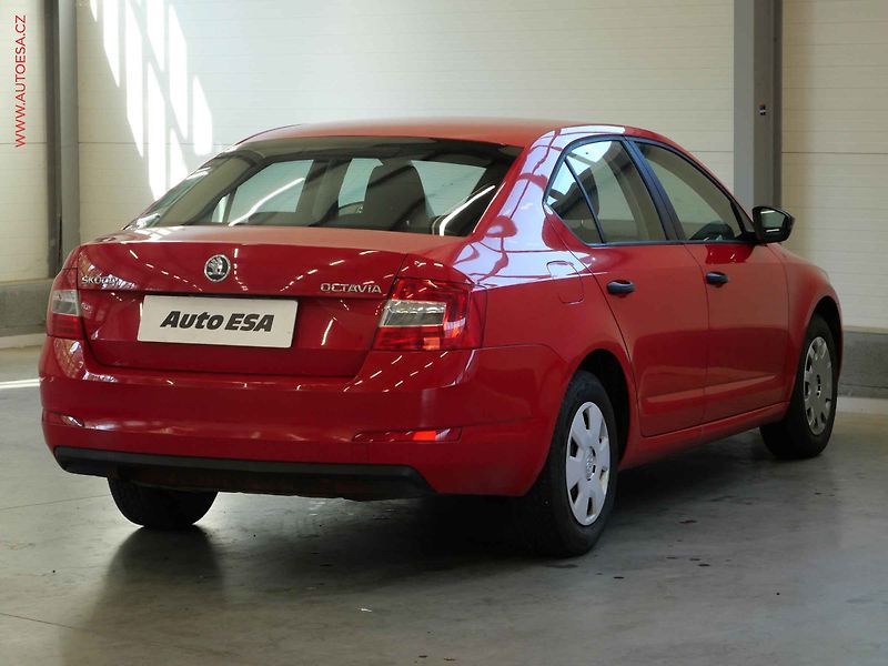 Škoda Octavia (2014) 1.2TSi, 2.maj,ČR, AC - fotka 4 z 16