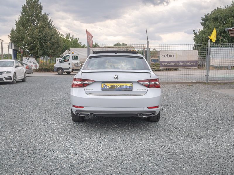 Škoda Superb (2017) 12/17 ČR 2.0TDI–LAURIN KLEMENT - fotka 6 z 59