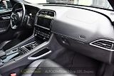 Jaguar F-Pace 2.0 R-SPORT MERIDIAN  - náhled 14