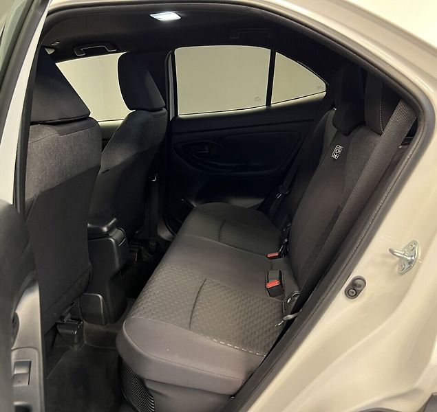 Toyota Yaris Cross 1.5 Hybrid AT STYLE - fotka 10 z 16