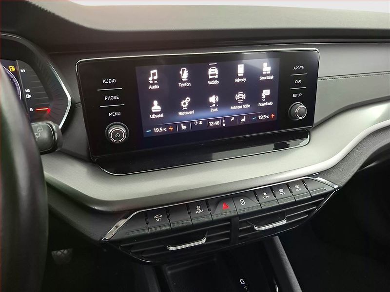 Škoda Octavia (2020) 1.5 TSI, ČR,1.maj, Tempomat - fotka 12 z 18