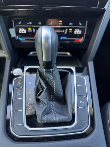 Volkswagen Arteon 2.0TSi R-Line SB 1maj. ČR DPH! - fotka 19 z 29